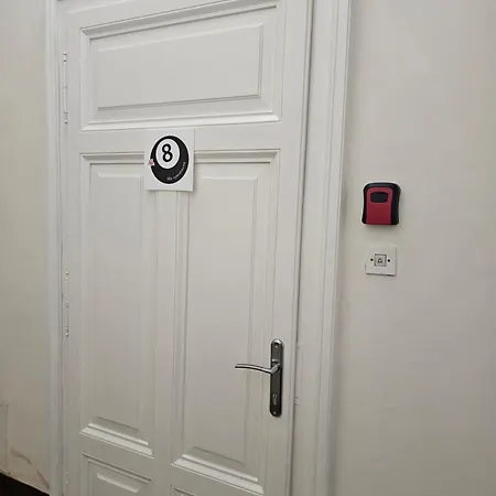 No8