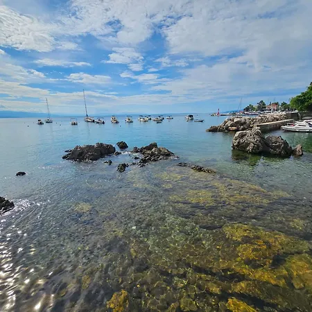 Apartment No8 Opatija